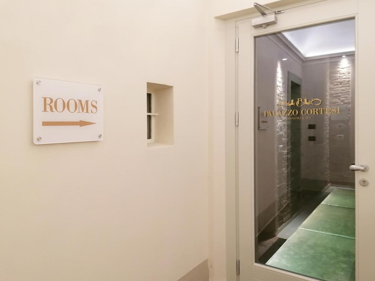 Palazzo Cortesi Ματσεράτα Εξωτερικό φωτογραφία