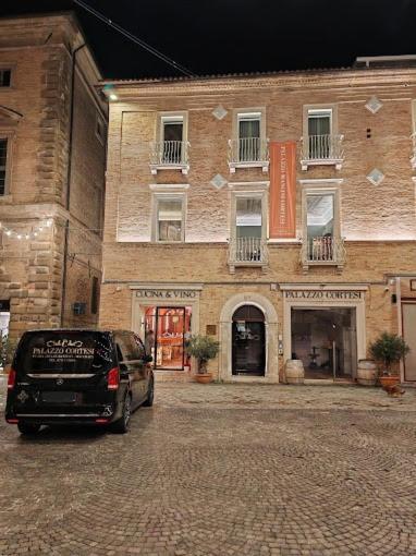 Palazzo Cortesi Ματσεράτα Εξωτερικό φωτογραφία